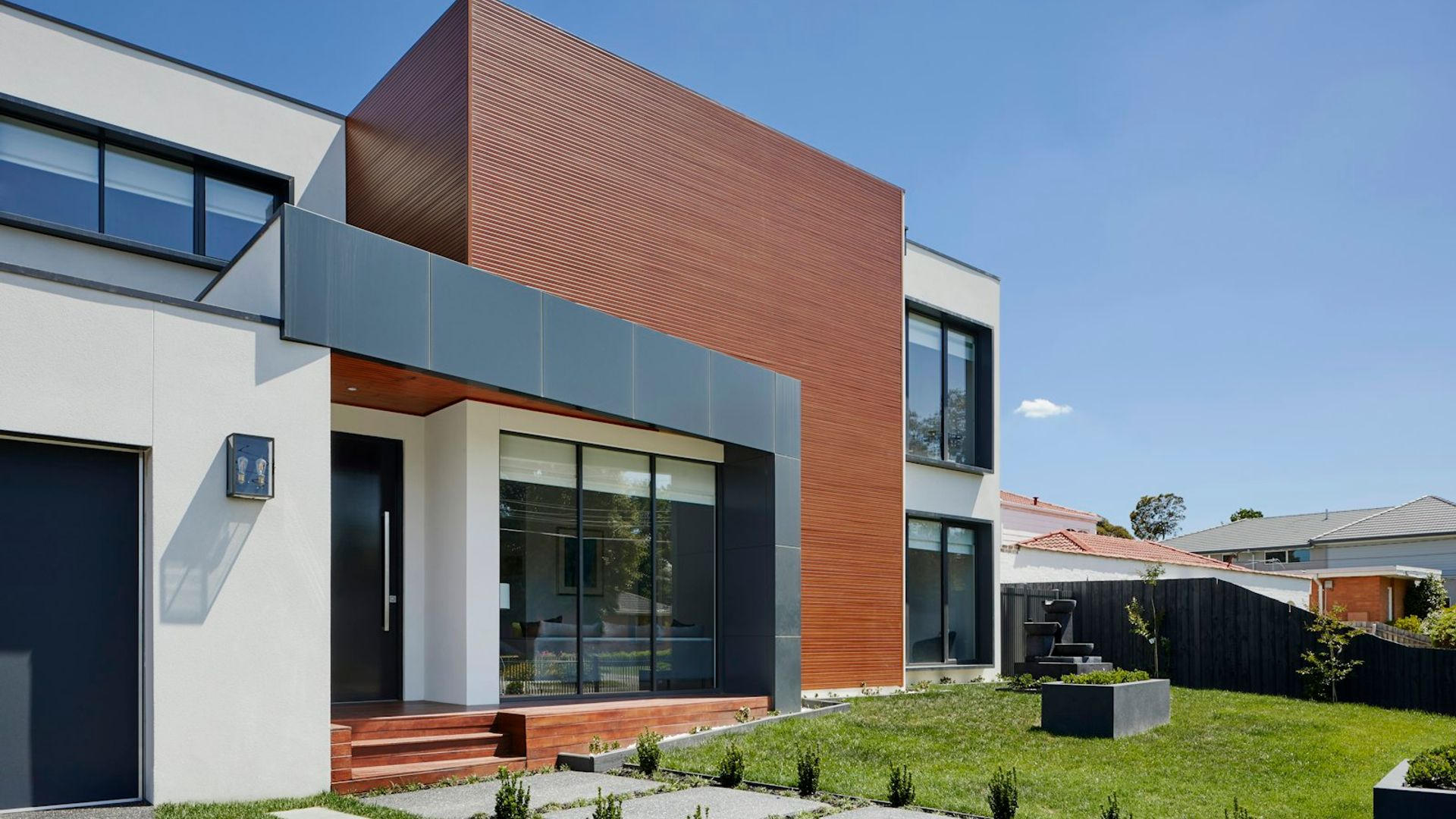 Villa contemporaine avec extérieur paysager